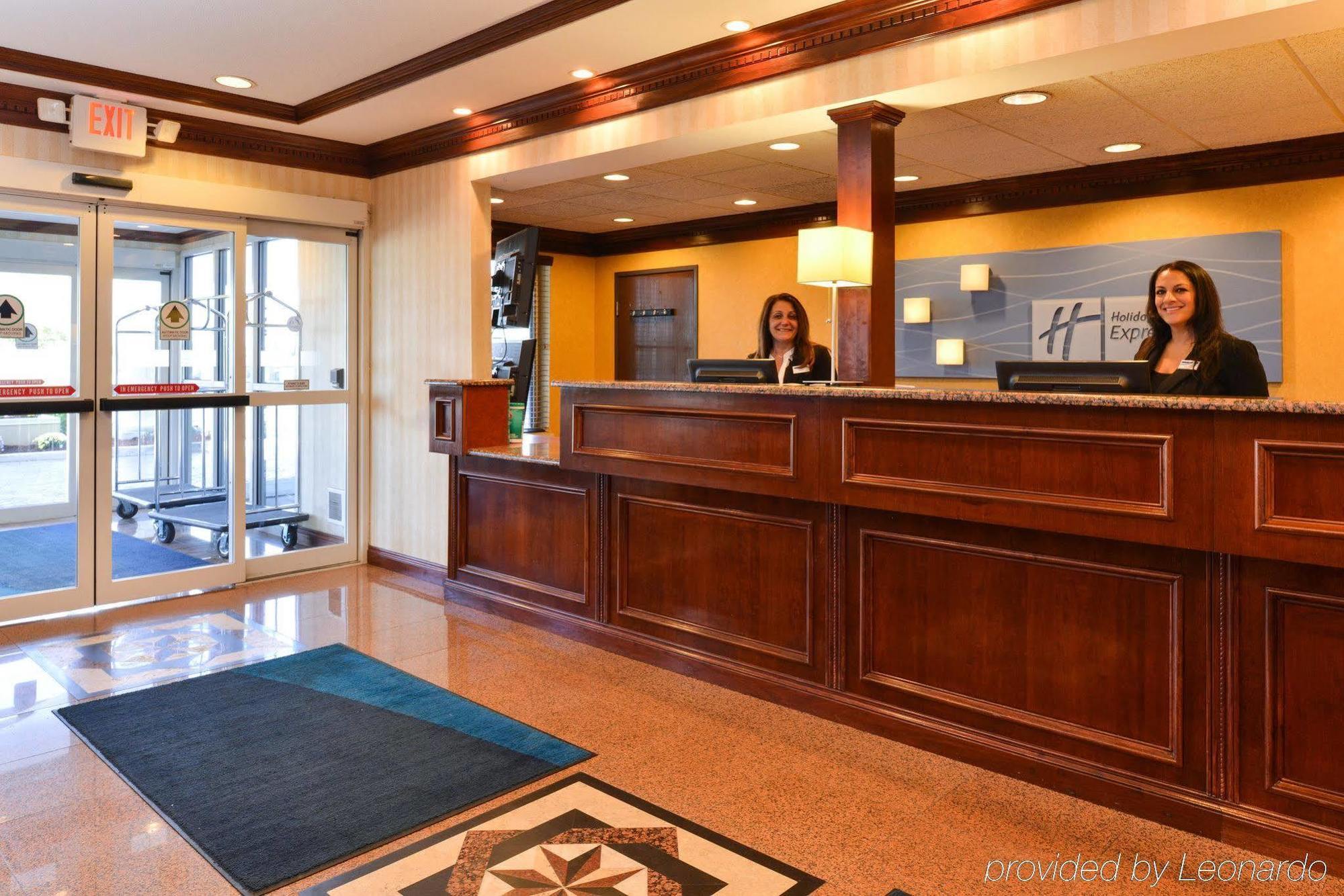 Holiday Inn Express Wixom By Ihg Luaran gambar